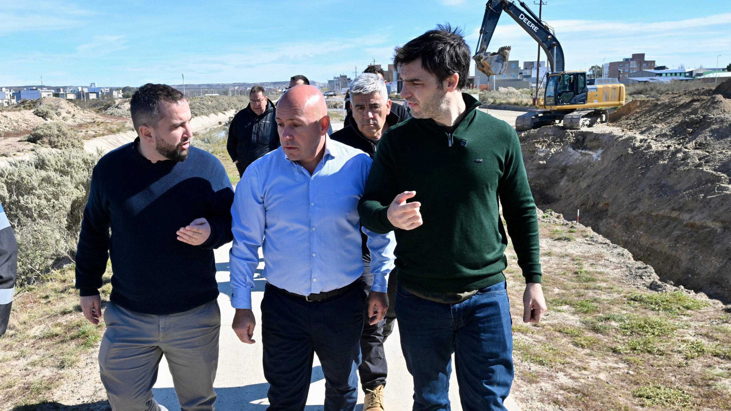Torres y Sastre supervisan avances de la obra de Circunvalación en Puerto Madryn