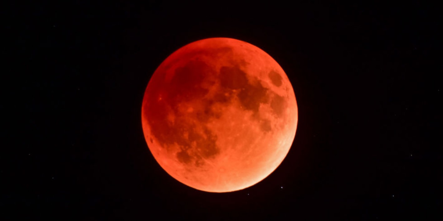 Puerto Madryn se prepara para el último eclipse lunar del año