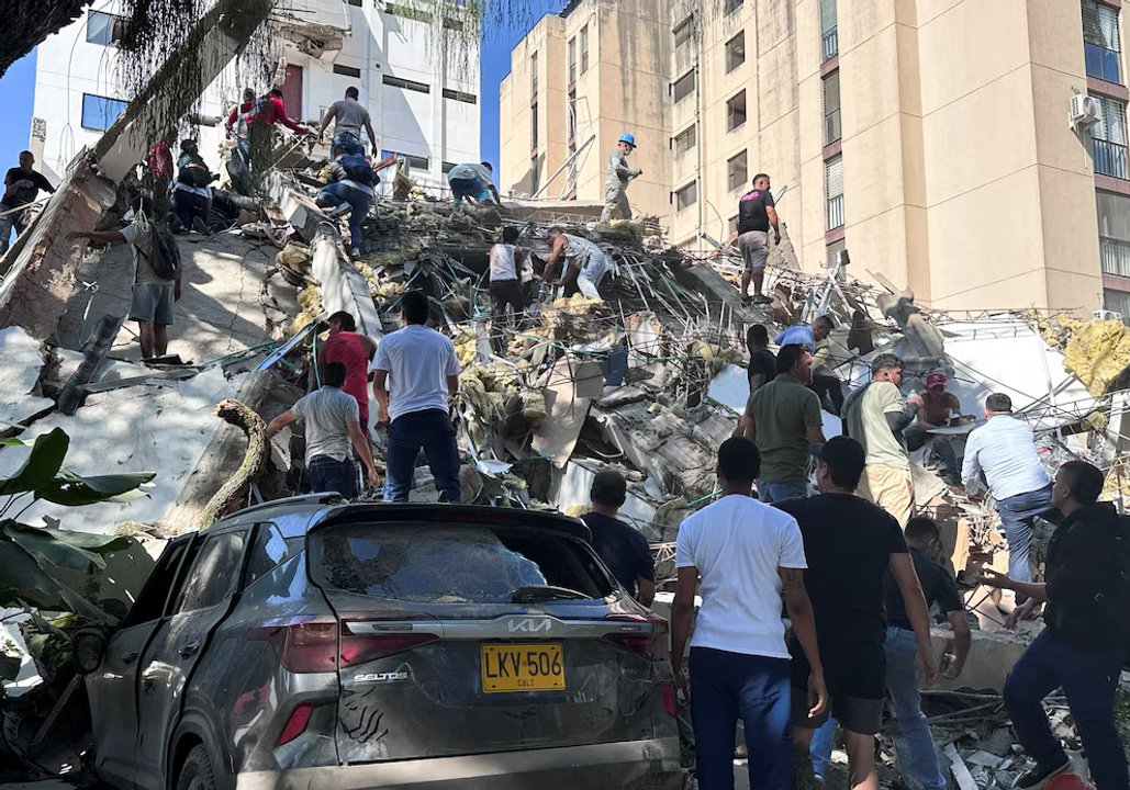 Terremoto de magnitud 7,4 en Colombia deja al menos 132 muertos