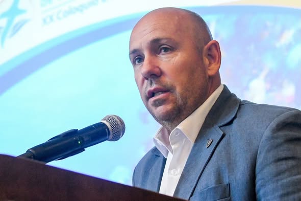 Sastre: “Defender Aluar es defender el trabajo de las familias madrynenses”