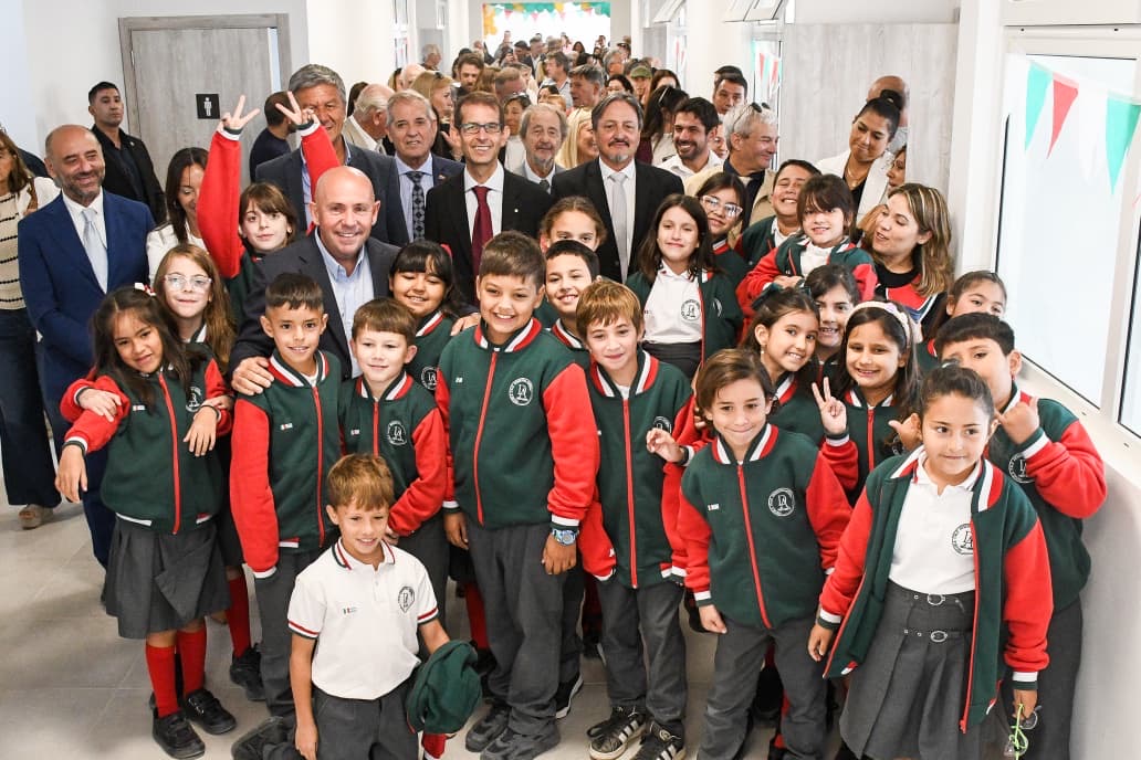 Se inauguró la Escuela Ítalo Argentina “Dante Alighieri”
