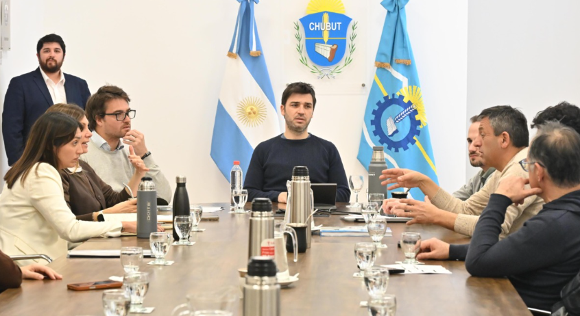 Chubut y UNICEF diseñan un plan interministerial para abordar la salud mental en adolescentes