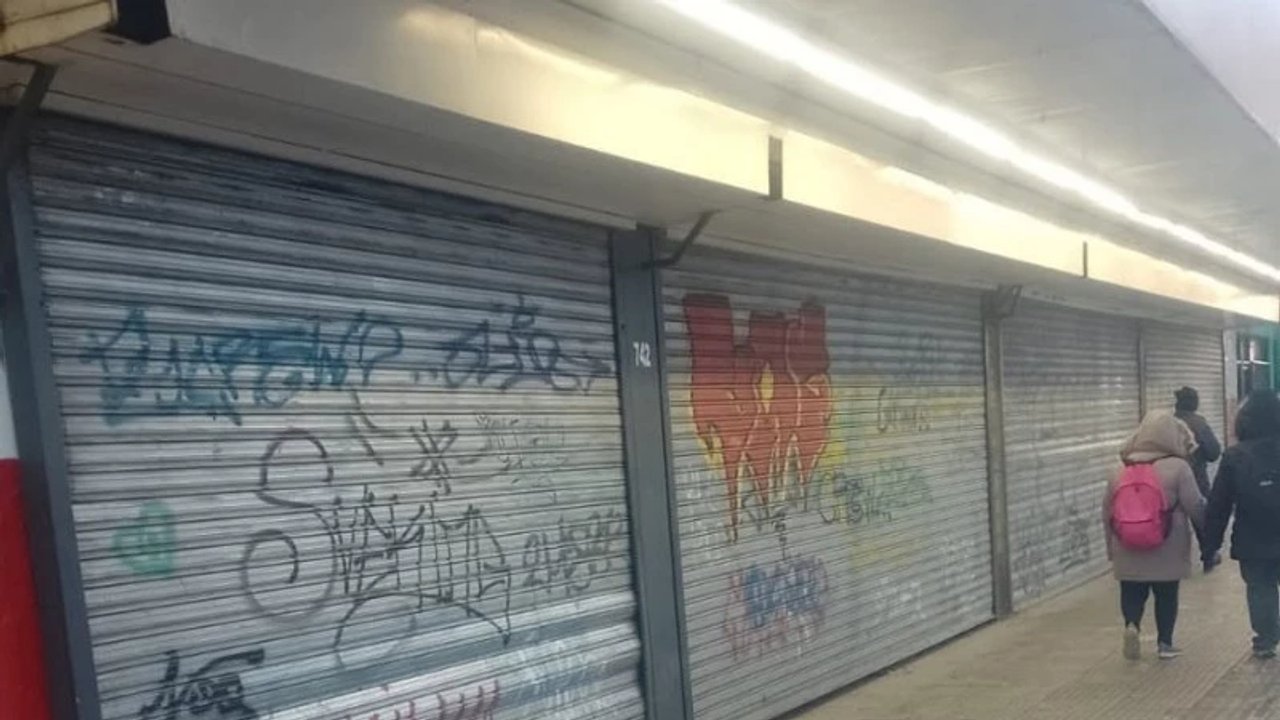 Cierre de supermercado en Santa Cruz deja a 19 empleados sin trabajo