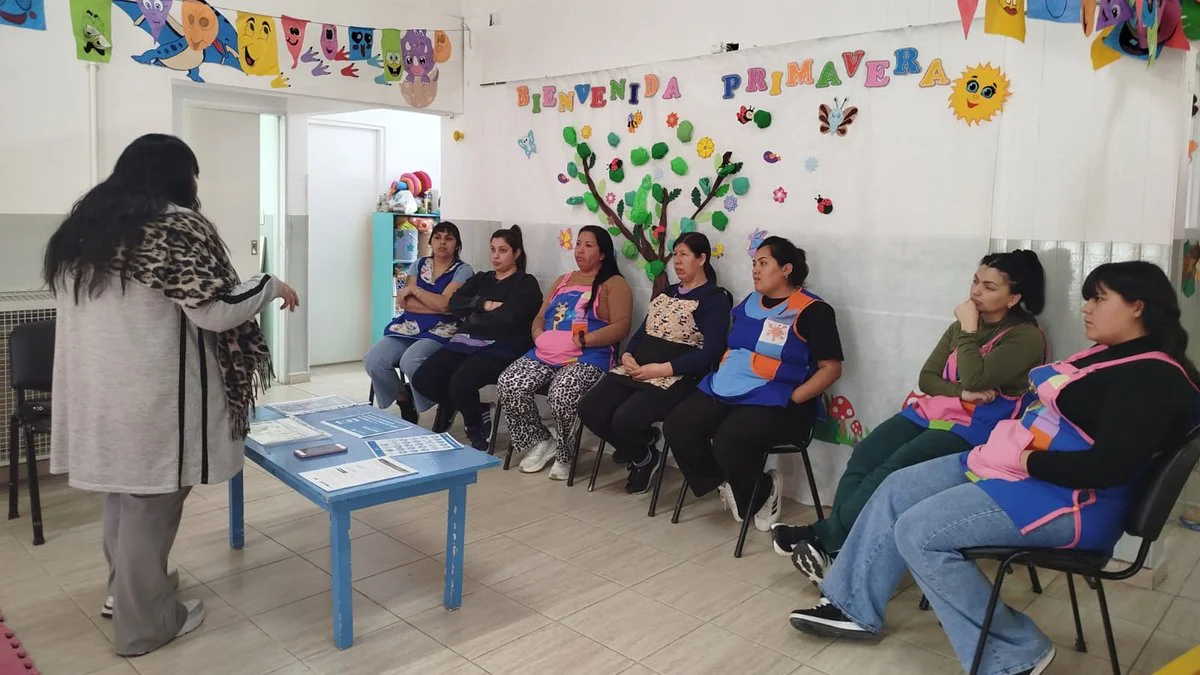 Concluye ciclo de charlas para promover la comunicación accesible en Puerto Madryn