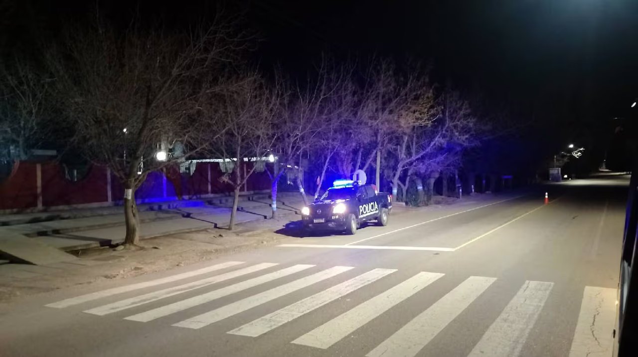 Joven de 17 años fallece apuñalado en un conflicto vecinal