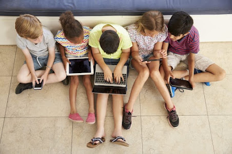 Invitan a una charla sobre infancias y adolescencias en el mundo digital