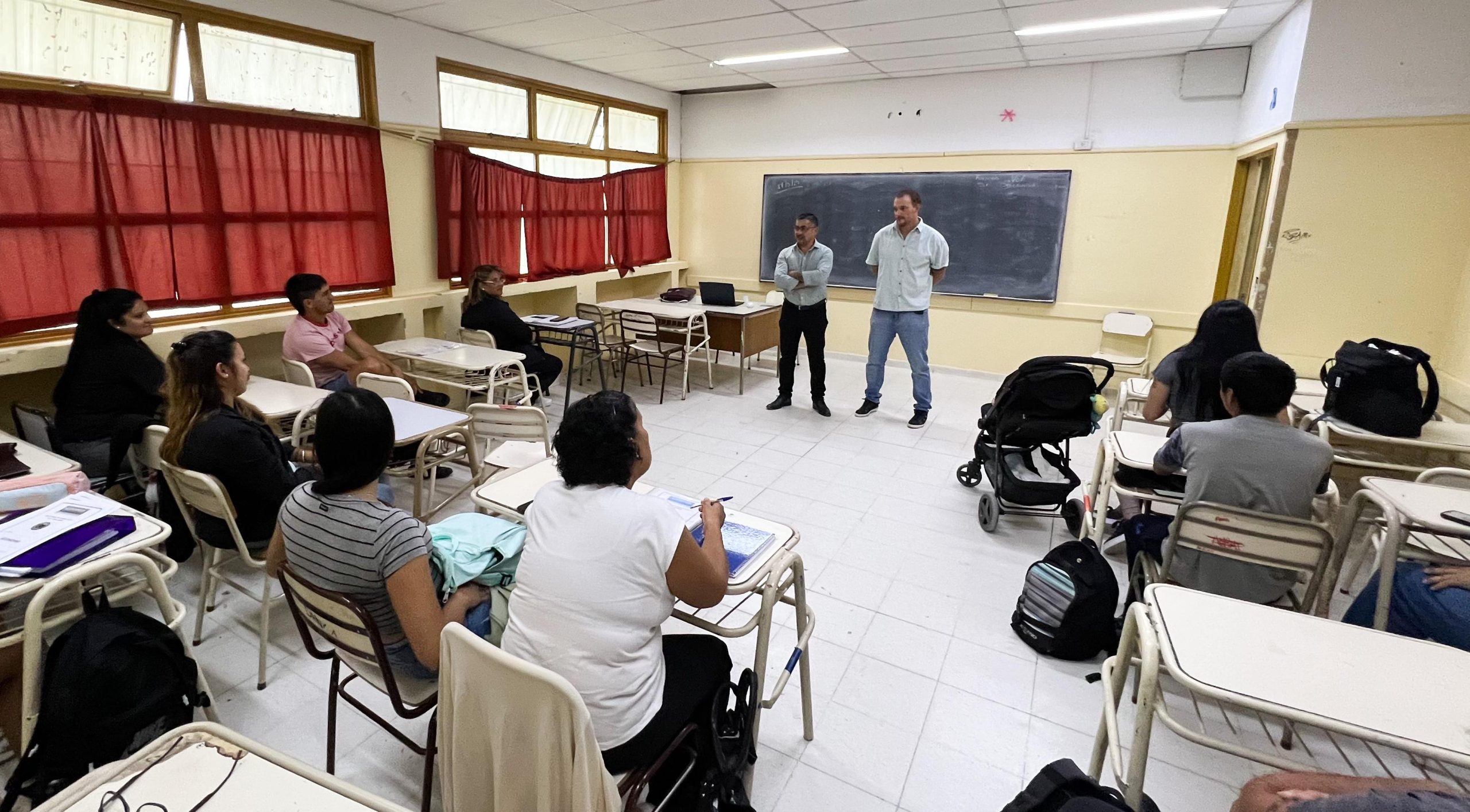 Abren inscripciones para finalizar la secundaria en Puerto Madryn