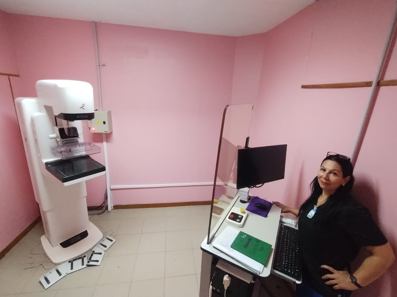 Convenio entre Chubut y el Instituto Fleming para diagnósticos remotos de mamografías