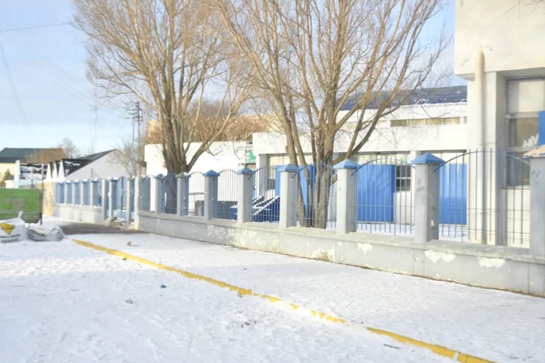 Suspensión de clases en Santa Cruz por persistente temporal de nieve