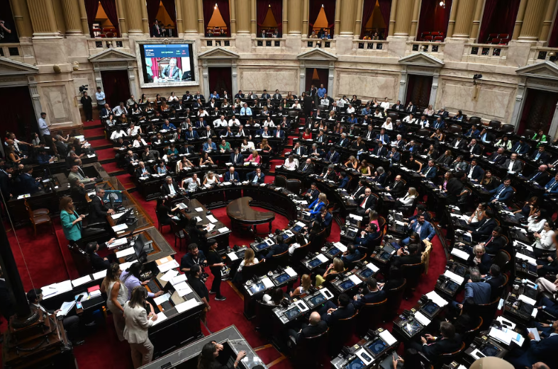 Diputados dio media sanción a la reforma laboral y el proyecto regresa al Senado