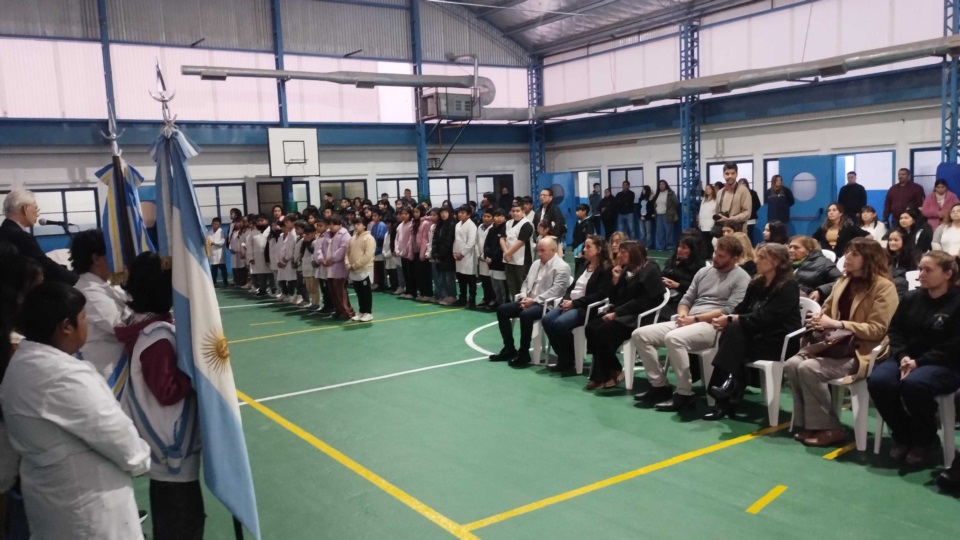La Escuela Municipal N°1 celebró 40 años de historia educativa